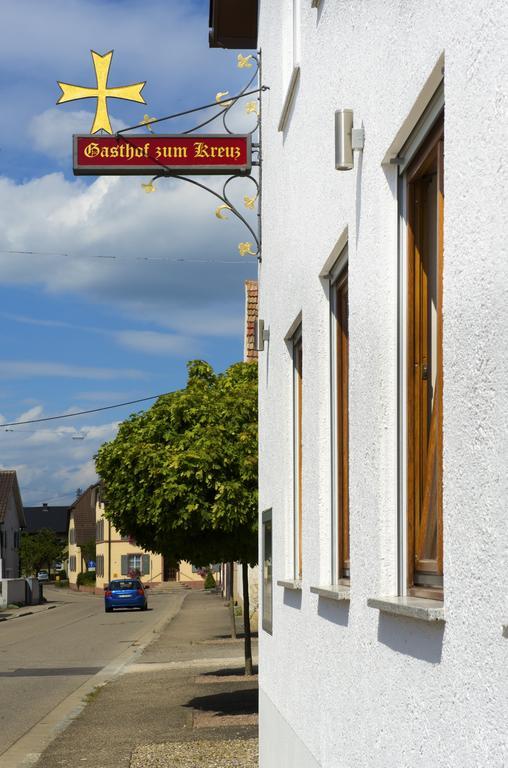 Gasthof Zum Kreuz Hotel Neuenburg am Rhein Eksteriør billede